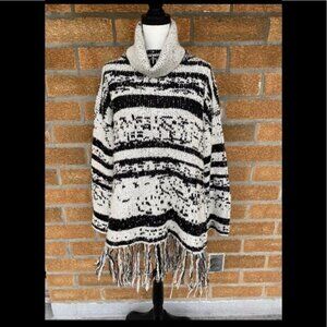 Willow & ClayFringed-Trim Cowl-Neck Sweater